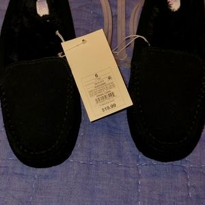 Brand new house shoes with tags Size 6